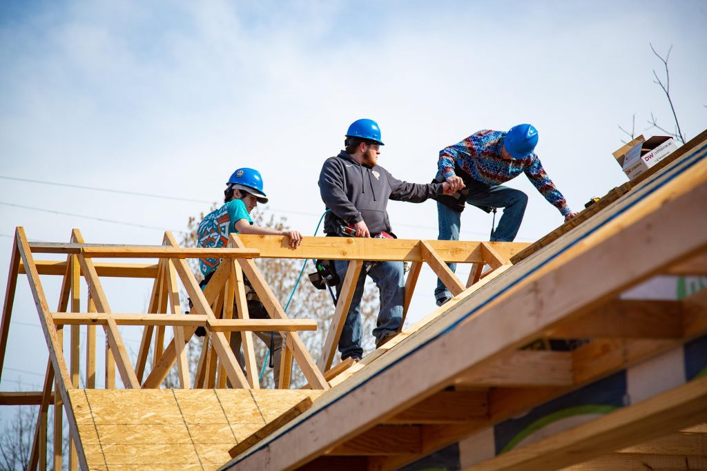 picture of central tech construction students building a house in oklahoma 1024x682